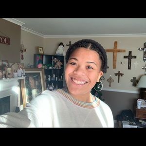 Meet your Posher, Malika